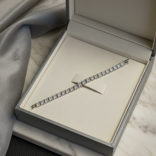 Timeless Cushion-Cut Diamond Tennis Bracelet (Premium Stimulant)