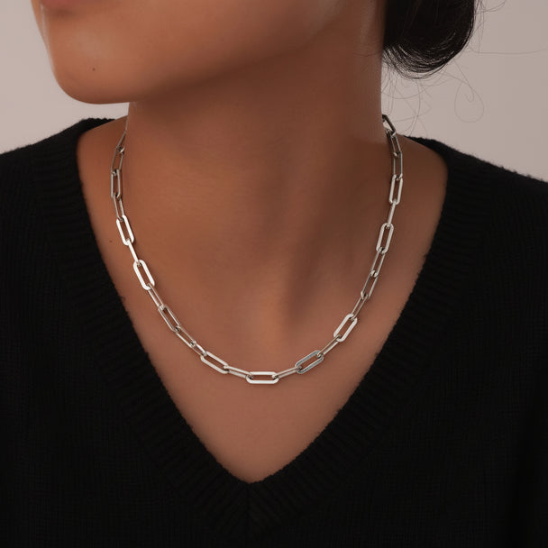 Minimalist rectangle bar necklace in gold or silver. Stainless steel, flat link chain. Perfect for everyday elegance & modern style.