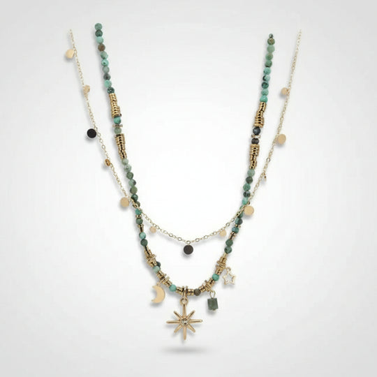 Boho sunflower necklace with layered beaded design & gold pendant. Vintage style, lightweight. Perfect for festival style & bohemian elegance.